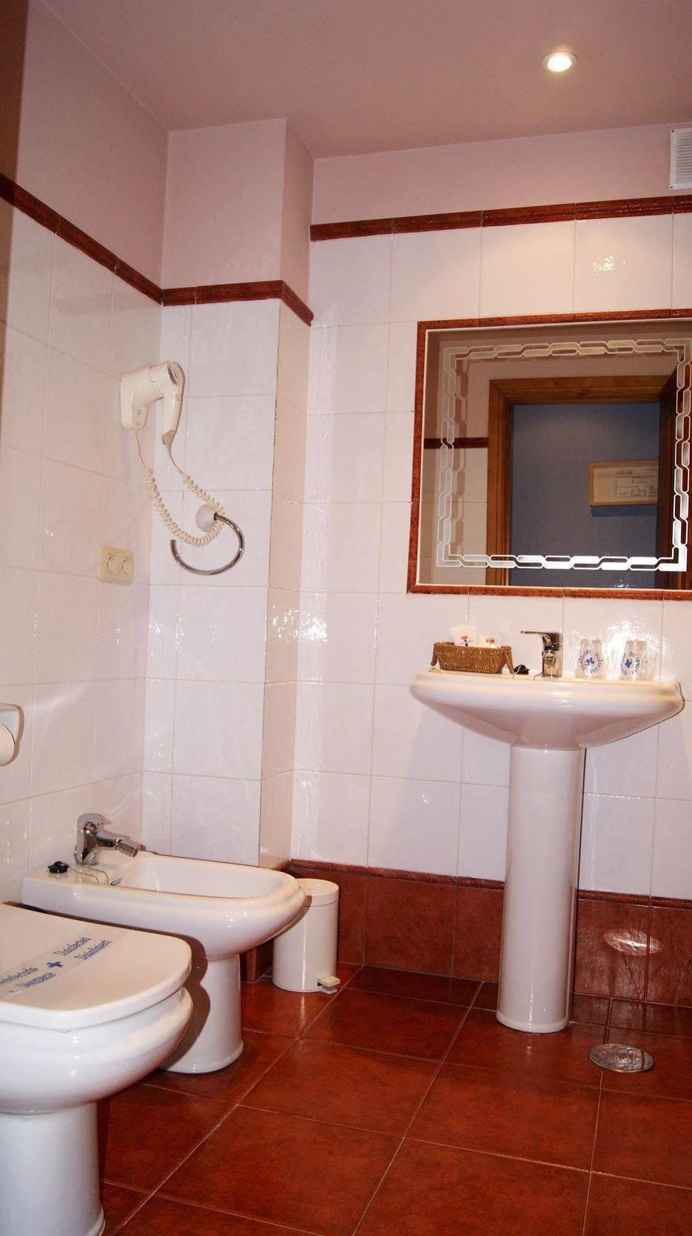Hotel El Conventin Villaviciosa  Exterior photo